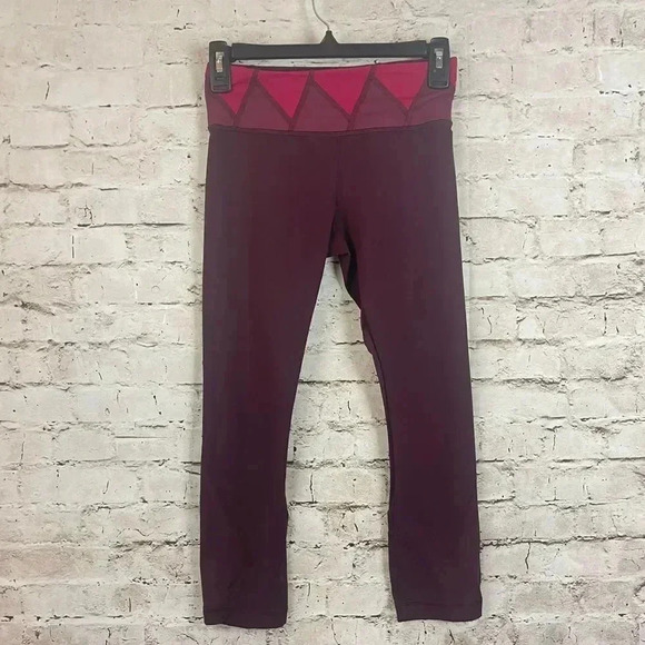Lululemon Women's Size 4 Burgundy Berry Waistband Crop Leggings Active Yoga Run - Picture 1 of 6